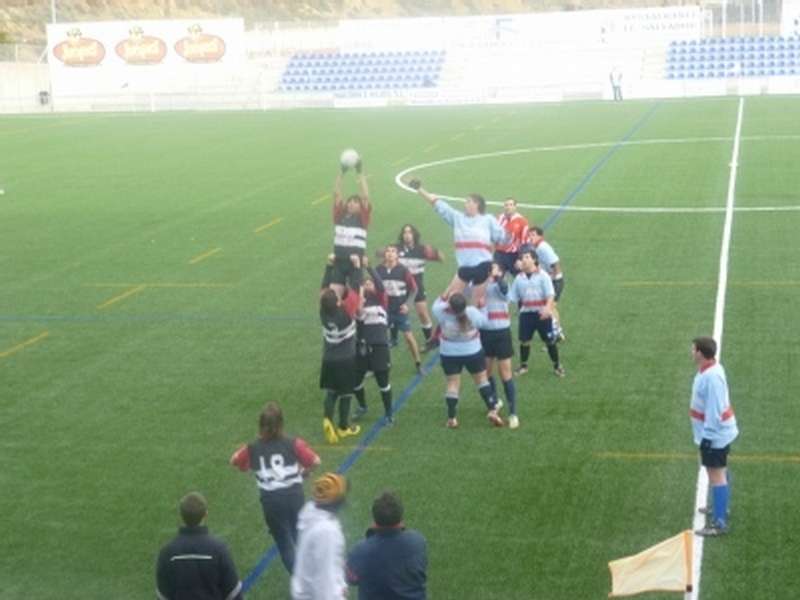 El Gigantes Navarra de Tudela debuta con victoria.